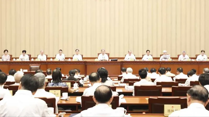 El Comité Permanente de la Asamblea Popular Nacional de China examina proyectos de ley