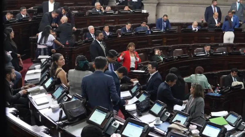 Privados de libertad se podrían ver beneficiados con trabajo comunitario en Guatemala