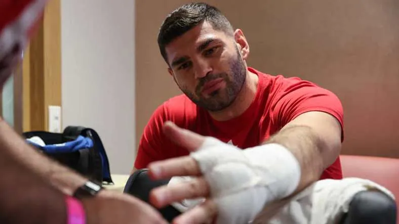 Hrgovic amenaza a Itauma antes de disputar el título mundial FIB: “Voy a sacarlo del ring”