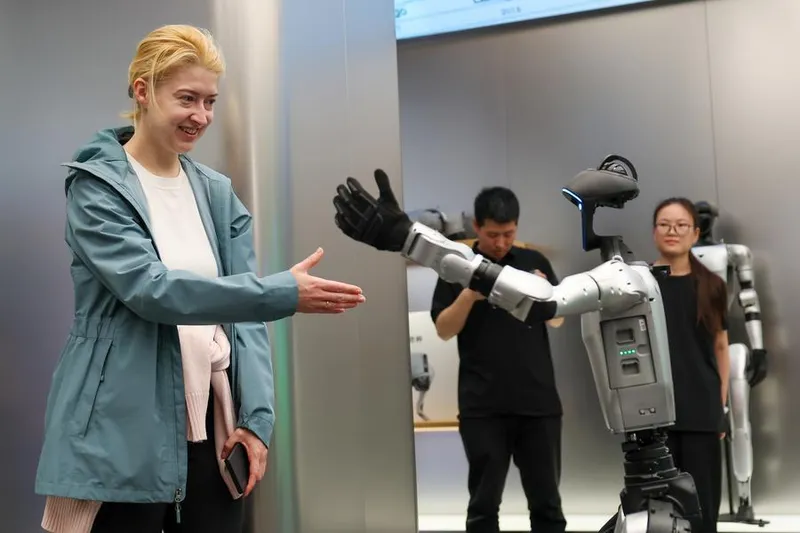 Turismo centrado en tecnología se consolida como nuevo atractivo para visitantes internacionales en China