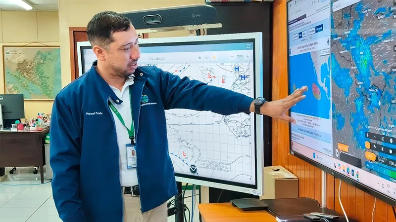 Pronóstico semanal: Onda tropical 19 traerá lluvias en el Caribe y calor en el Pacífico de Nicaragua