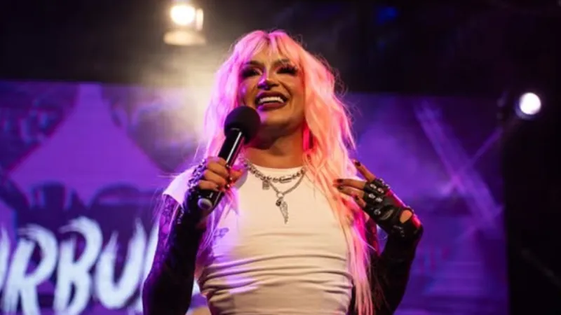 Turbulence acusa a Momo de traición: “Como amistad me hizo mucho daño”
