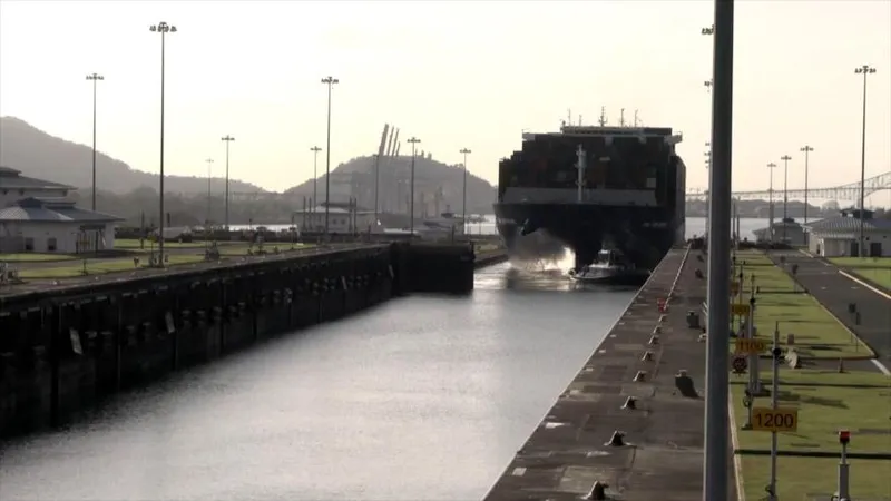 Cientos de barcos abandonan el abanderamiento panameño