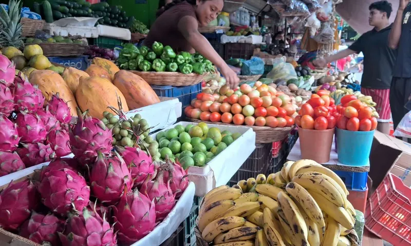 Mercado El Mayoreo mantiene precios en frutas y verduras