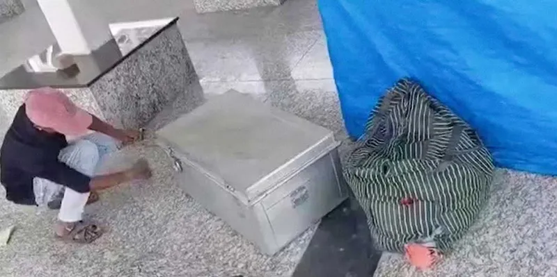 Indignación en India: hombre mata a su hija por mantener una relación sentimental