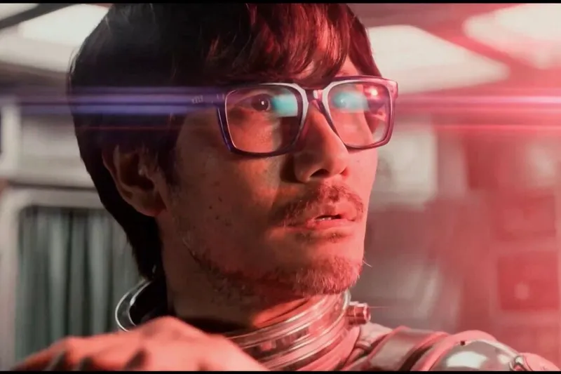 Kojima es un cachondo. Después de cobrar por el anuncio de la IA de Prada, ahora dice que no le interesa la inteligencia artificial