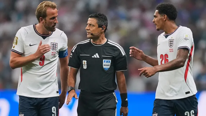 El VAR le metió el hombro a México, pero ni así pudieron hacer historia contra Inglaterra