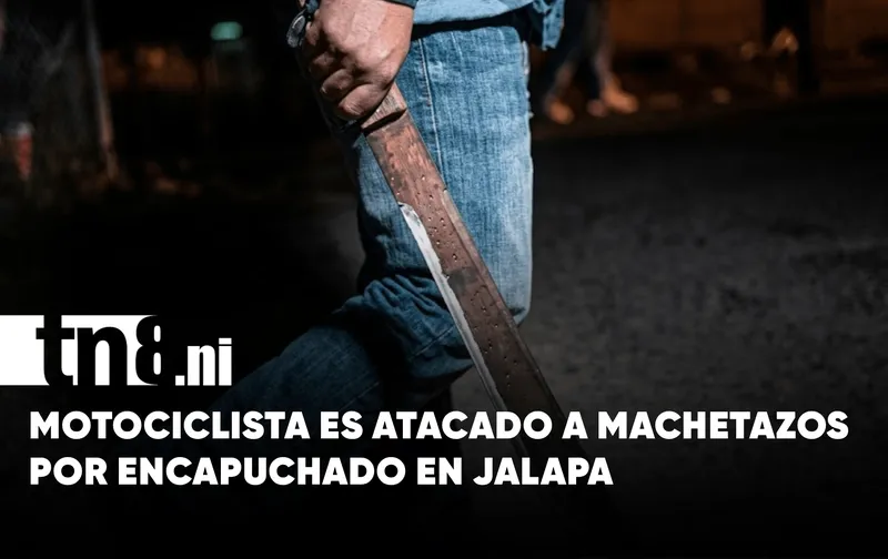 Encapuchado sorprende a motociclista y lo ataca a machetazos en Jalapa