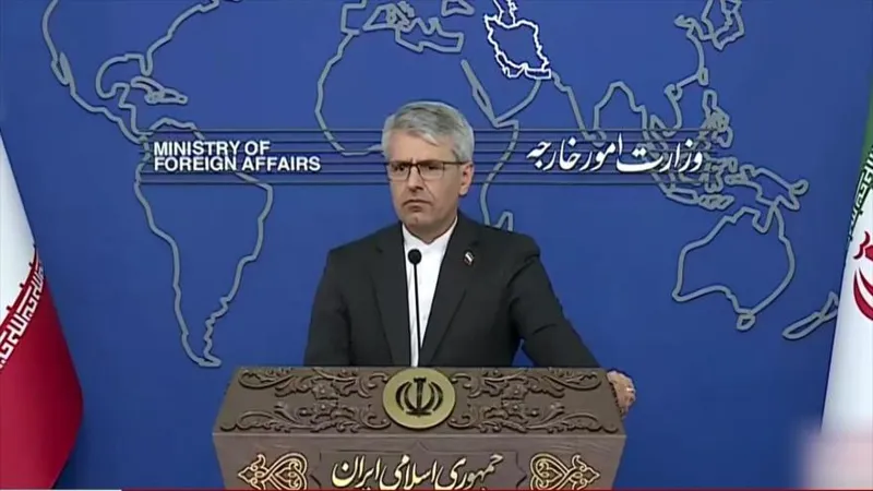 Irán rechaza las presiones de EEUU y advierte de una respuesta firme
