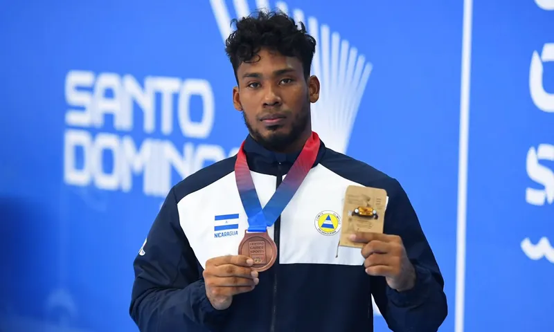 Norwin Washington conquista el bronce para Nicaragua en pesas