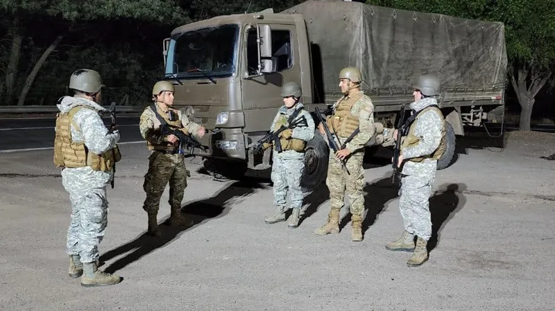 Chile actualizará su plan de defensa militar en el sur del país