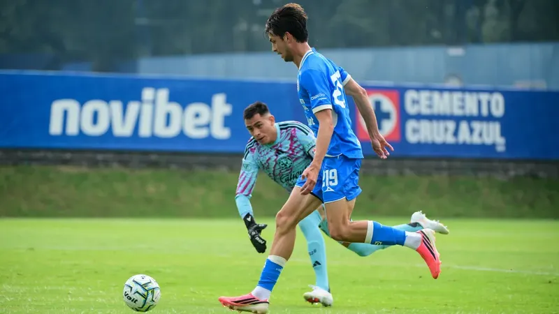 Terrible error de Luis Malagón con la Sub 21 de las Águilas retrasa su regreso con el América