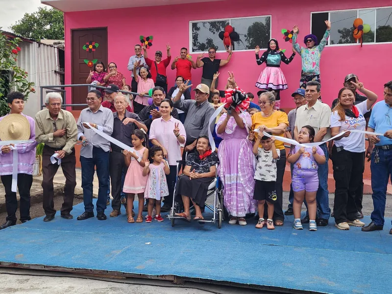 Nueva casa comunal brinda mejores condiciones para las familias de Santa Rosa