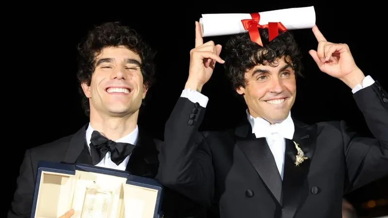 Cannes premia al cine español con la Mejor dirección para los Javis: palmarés completo del festival en 2026