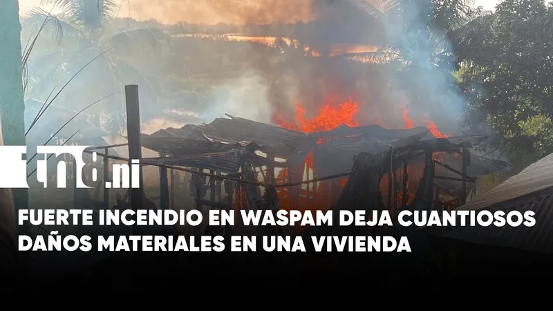 Incendio afecta vivienda de Digna Chow en el embarcadero municipal de Waspam
