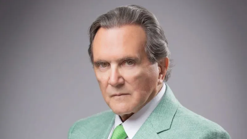 Muere Óscar Mario Beteta, destacado periodista y locutor de radio