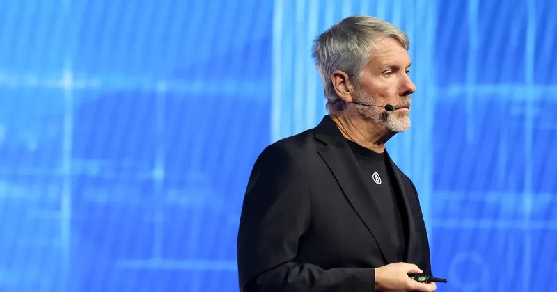 El “nunca vender” de Michael Saylor toma otro rumbo: Strategy vende acciones y acumula efectivo