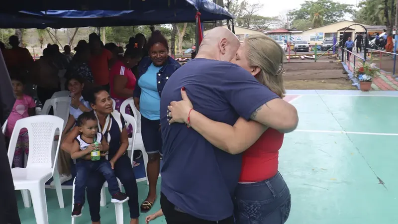 Familias vuelven a reunirse: 175 personas reciben beneficio de convivencia familiar en Chontales
