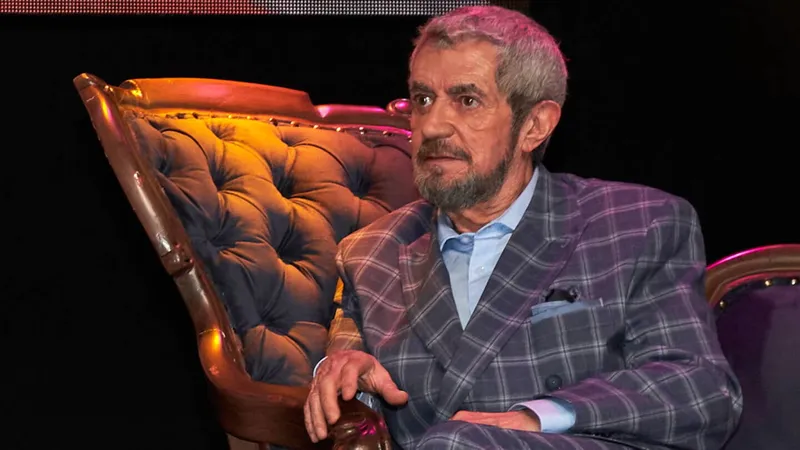 Preocupa la salud de Manuel ‘El Flaco’ Ibáñez; fue hospitalizado DE EMERGENCIA