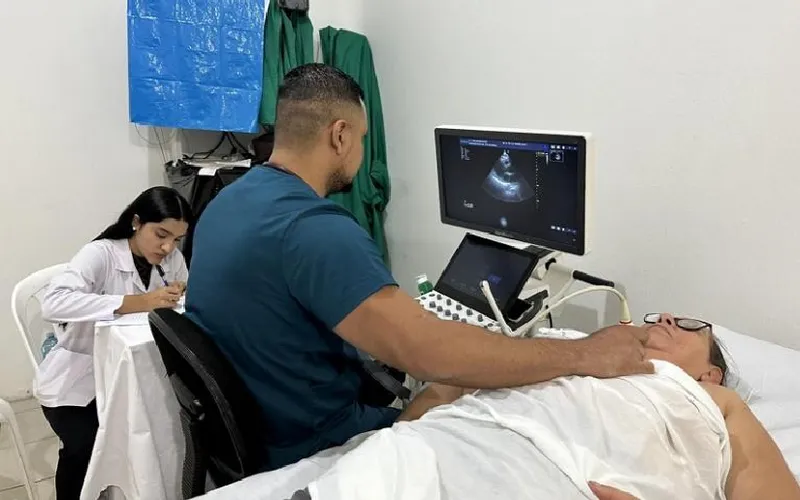 Mega Feria de Medicina Interna en León