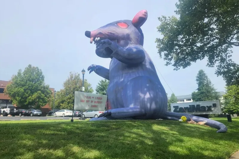 La última demostración de The Elder Scrolls 6 ha tenido un invitado sorpresa: una rata inflable gigante que sirve como protesta