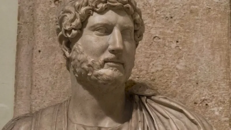El hormigón romano escondía otro secreto y apareció bajo la letrina de un emperador