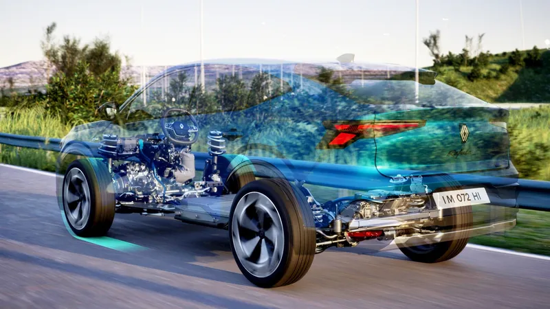 Coches con más de 1.000 km de autonomía: la respuesta de Renault y Ford a los “vehículos de 2,7 toneladas que circulan a diario por las ciudades”