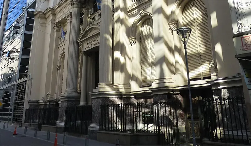 Argentina y China renuevan por cinco años un swap de 16.669 millones de euros