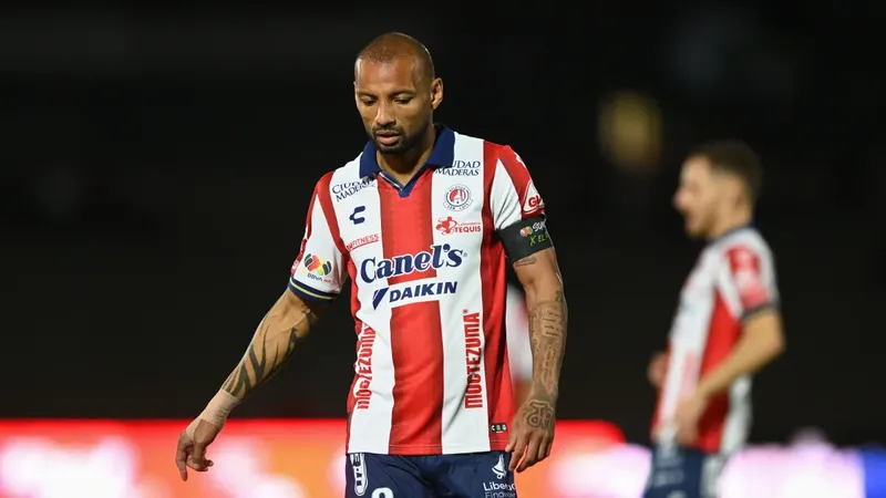 El bicampeón de goleo de la Liga MX se pierde el Apertura 2026 con el Atlético San Luis