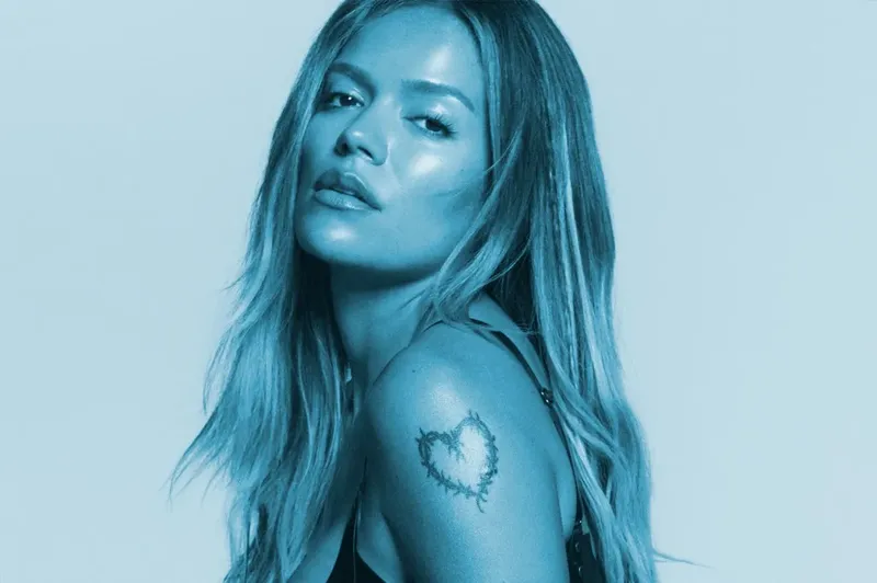 ‘No Me Arrepiento De Sentir Tanto’ de Karol G debuta en el No. 1 de Top Latin Albums