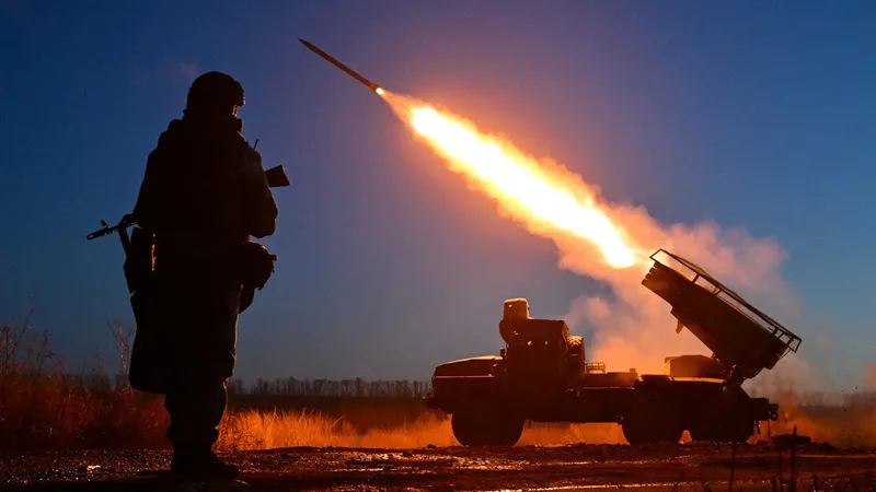 Rusia lanza un ataque con armas de alta precisión contra la industria militar en Kiev