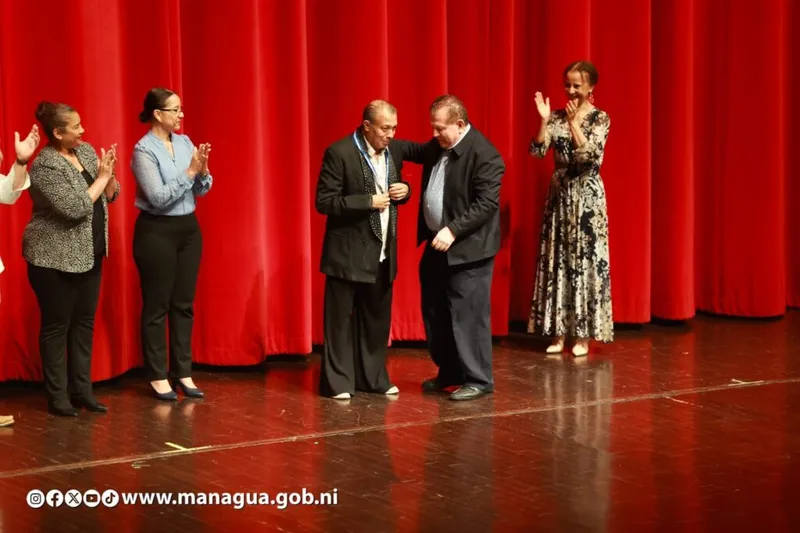 Teatro Nacional Rubén Darío rinde homenaje al maestro Elvin Vanegas