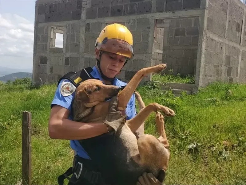 Maclovio sale vivo de un pozo en Estelí tras 5 días atrapado