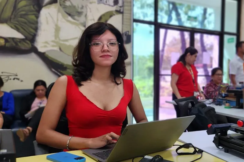 Más de 900 estudiantes destacan en concurso Ideas Creativas