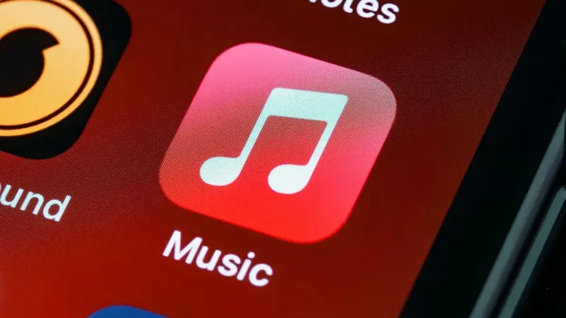 Apple Music podría estrenar su suscripción gratuita copiando a Spotify: esto es todo lo que podrías hacer sin pagar ni un euro