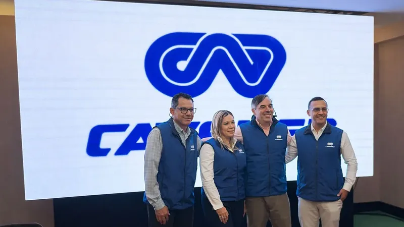 Mercado automotriz coloca 36.855 vehículos nuevos entre enero y agosto