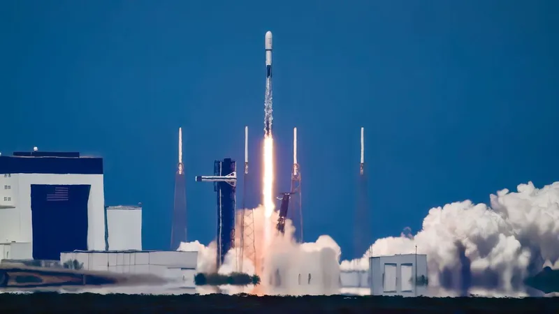EE.UU. pone en órbita su primera arma espacial