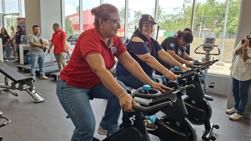 Nuevo gimnasio climatizado abre sus puertas en León