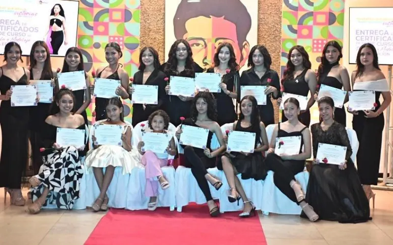 Juventud protagonista de Casas de la Cultura y el Deporte