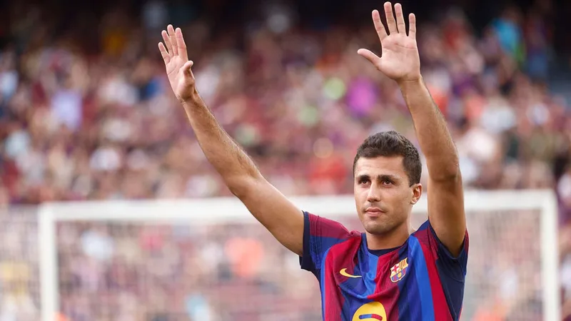 Rodri, a unas horas de debutar con el Barcelona