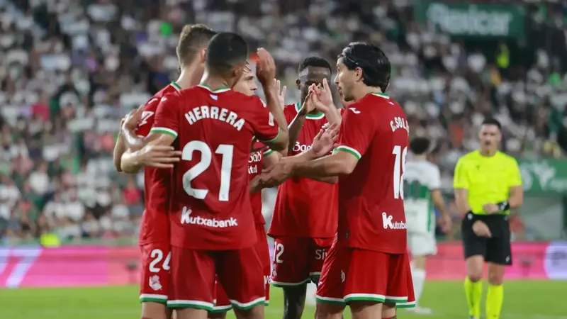 2-3: Agónica y heroica victoria de una Real Sociedad liderada por Ochieng en Elche