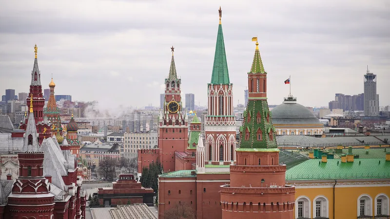 Kremlin responde tajante a las acusaciones de ciberataques contra Europa