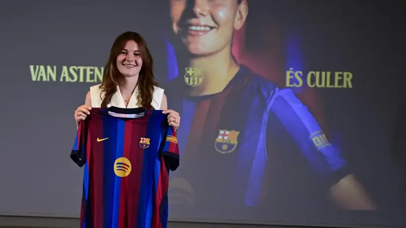 Van Asten: "Cuando me llamó el Barça se me aceleró el corazón"