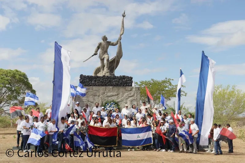 Servidores públicos visitan la histórica hacienda San Jacinto