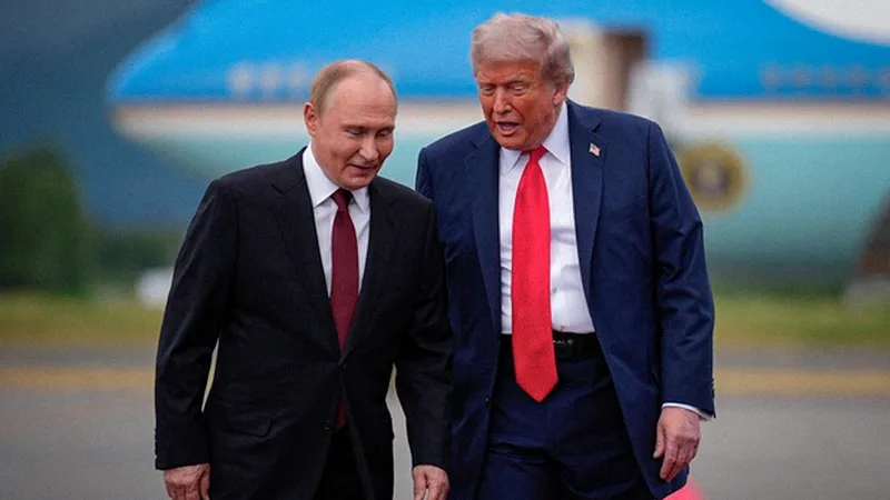 Trump califica de “estupenda” conversación con Putin y anticipa posible encuentro