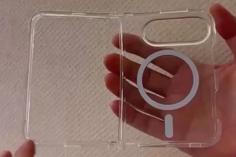 El iPhone plegable toma forma. Aparece un vídeo de su primera funda transparente abriéndose y cerrándose