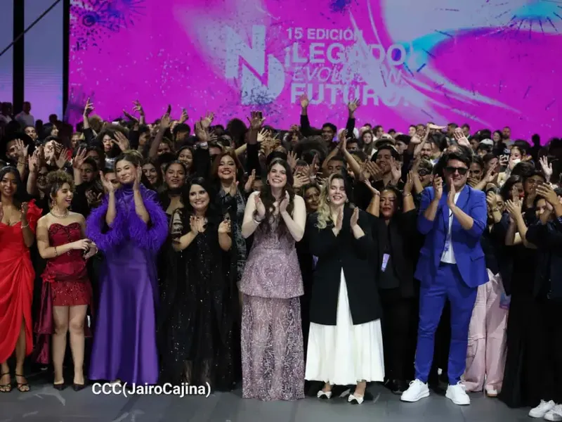 Felicitaciones a participantes de la quinceañera Nicaragua Diseña