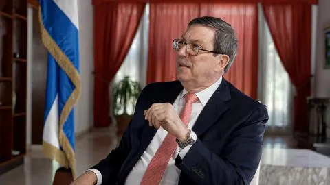 Entrevista del Canciller de Cuba, Bruno Rodríguez Parrilla al podcast Cuba Analysis (+ Video)