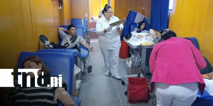 Universitarios de Managua se unen a jornada solidaria de donación de sangre