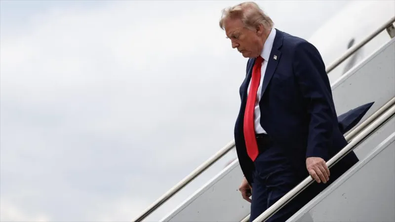 Informes: Irán se convierte en el talón de Aquiles electoral de Trump